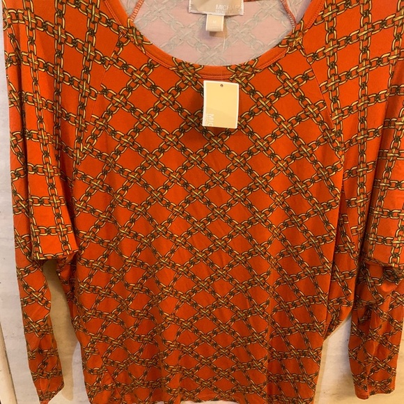 Michael Kors Chain Link Long
Sleeve Orange & Gold Top - Picture 1 of 7